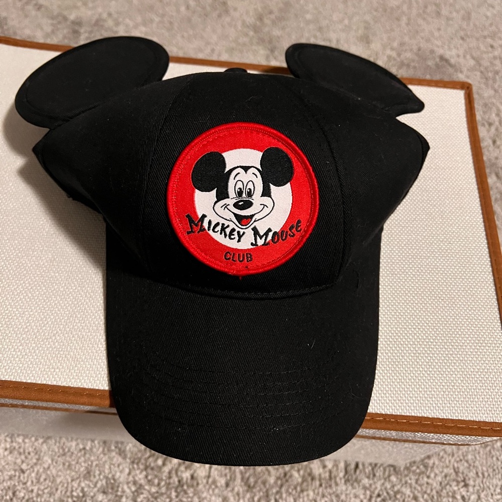 BNWT Disney Official Mouseketeer Hat